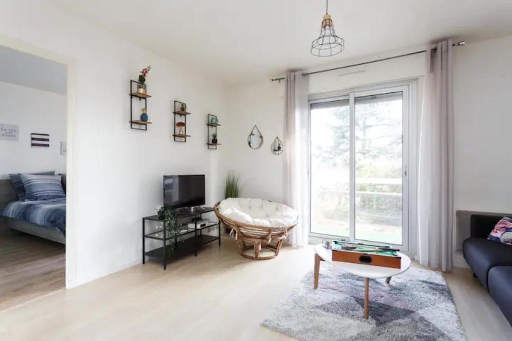 Appartement Cozy : 10/15 Min Des Champs Elysee Sartrouville Eksteriør bilde